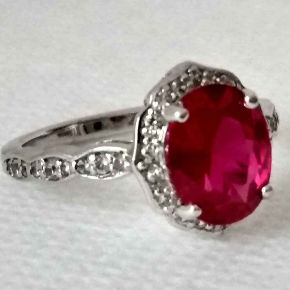 Beautifully Ruby Ring! - image 1